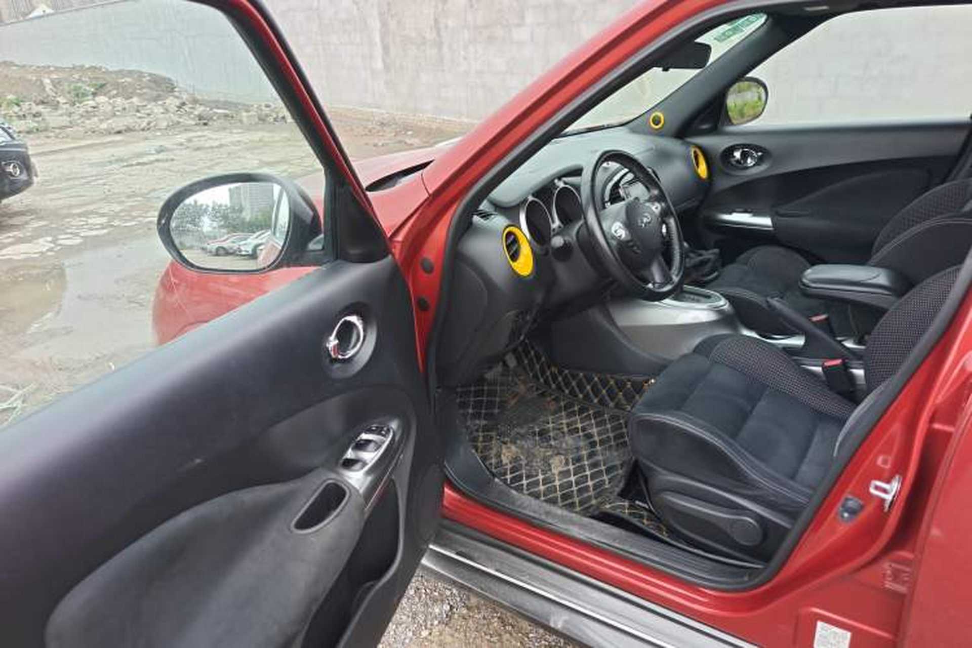 Used Infiniti ESQ 2014 1.6L Spontaneous Edition Driver Seat