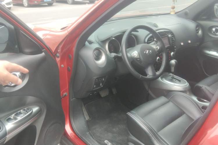 Used Infiniti ESQ 2014 1.6T Dynamic Edition Driver Seat