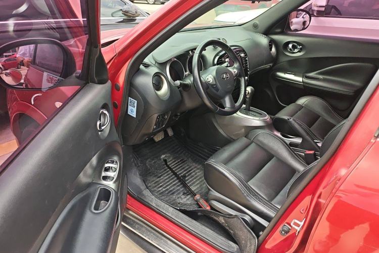Used Infiniti ESQ 2014 1.6L Luxury Edition Driver Seat