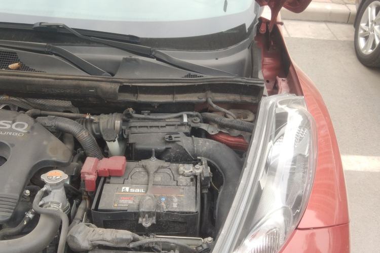 Used Infiniti ESQ 2014 1.6T Dynamic Edition Engine Bay Left