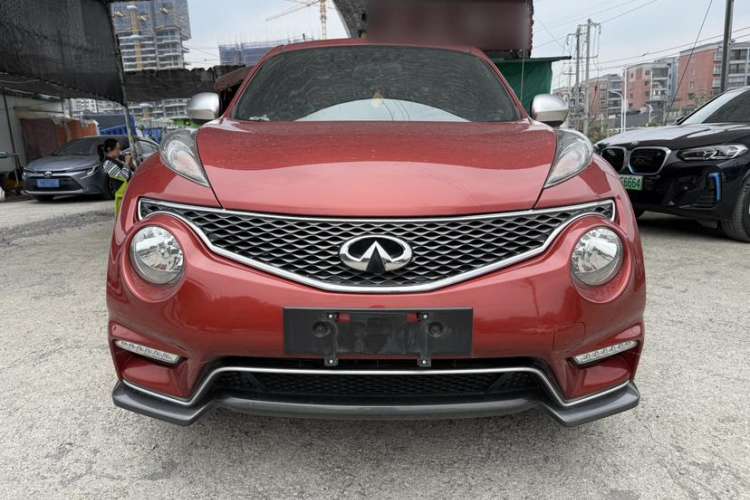 Used Infiniti ESQ 2014 1.6L Spontaneous Edition Exterior 1