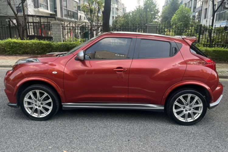Used Infiniti ESQ 2014 1.6L Spontaneous Edition Exterior 2