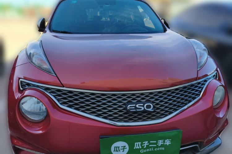 Used Infiniti ESQ 2014 1.6L Spontaneous Edition Front