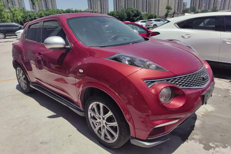 Used Infiniti ESQ 2014 1.6L Luxury Edition Front Right 45 Deg