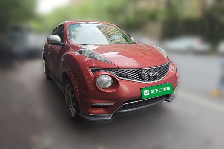 Used Infiniti ESQ 2014 1.6L Spontaneous Edition Front Right 45 Deg