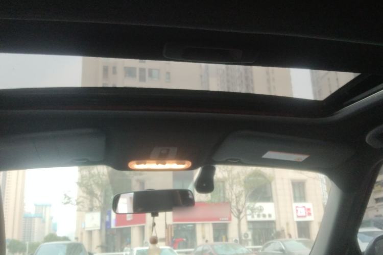 Used Infiniti ESQ 2014 1.6T Dynamic Edition Headliner