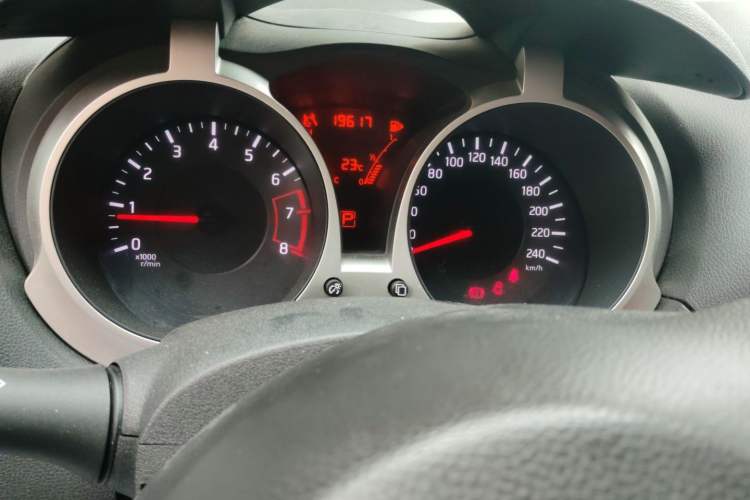 Used Infiniti ESQ 2014 1.6L Spontaneous Edition Instrument Cluster