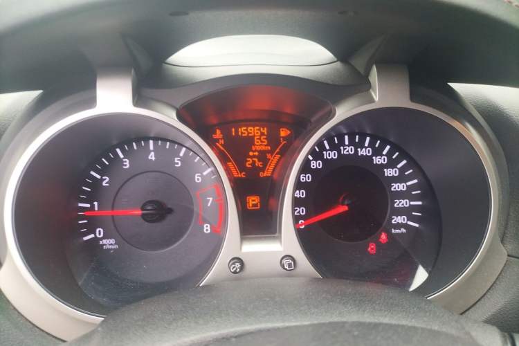 Used Infiniti ESQ 2014 1.6L Spontaneous Edition Instrument Cluster