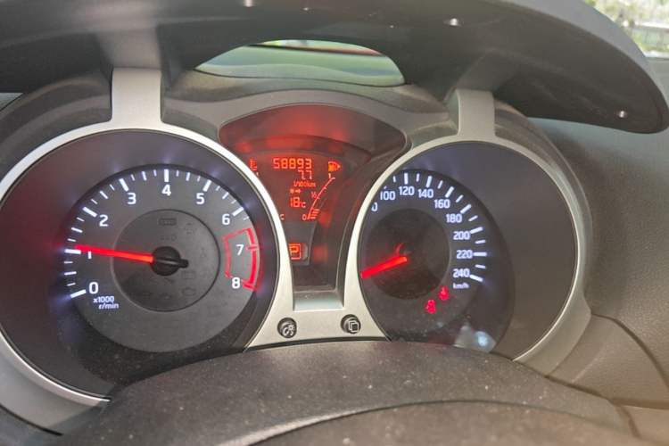 Used Infiniti ESQ 2014 1.6L Spontaneous Edition Instrument Cluster