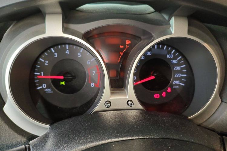 Used Infiniti ESQ 2014 1.6L Spontaneous Edition Instrument Cluster