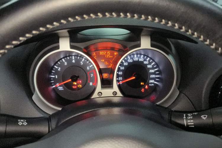 Used Infiniti ESQ 2014 1.6L Spontaneous Edition Instrument Cluster