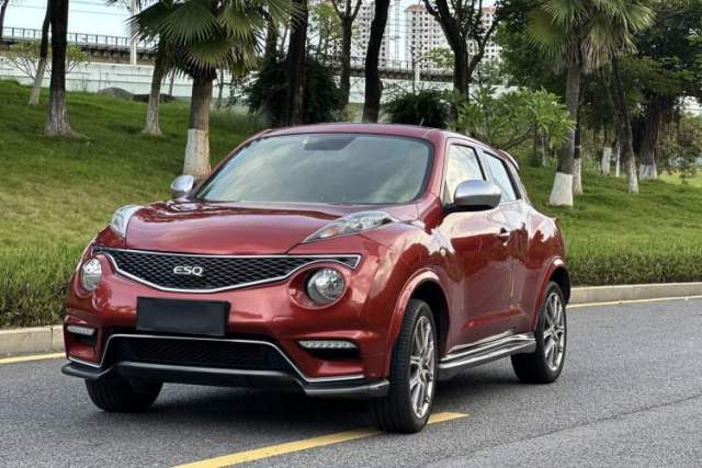 Used Infiniti ESQ 2014 1.6L Spontaneous Edition