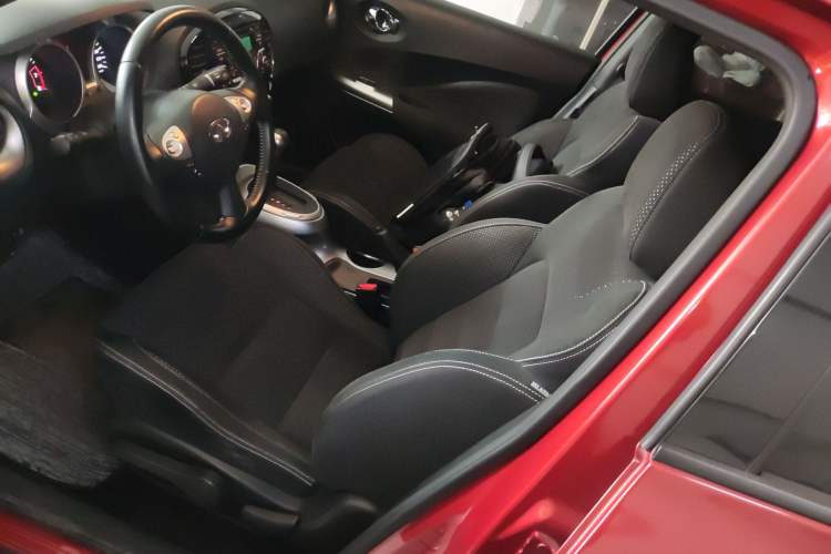 Used Infiniti ESQ 2014 1.6L Spontaneous Edition Left Front Seat