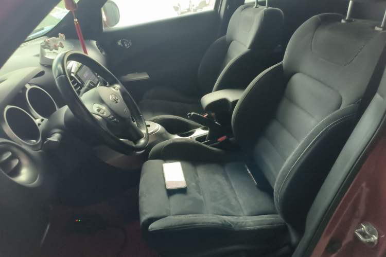 Used Infiniti ESQ 2014 1.6L Spontaneous Edition Left Front Seat