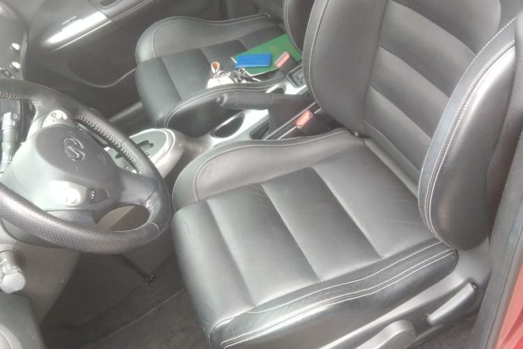Used Infiniti ESQ 2014 1.6T Dynamic Edition Left Front Seat
