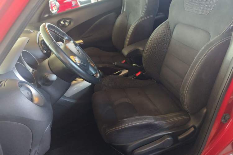 Used Infiniti ESQ 2014 1.6L Spontaneous Edition Left Front Seat