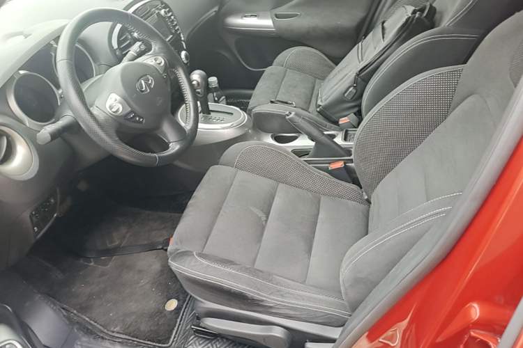 Used Infiniti ESQ 2014 1.6L Spontaneous Edition Left Front Seat
