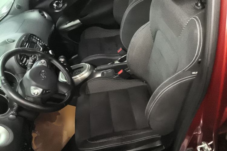 Used Infiniti ESQ 2014 1.6L Spontaneous Edition Left Front Seat