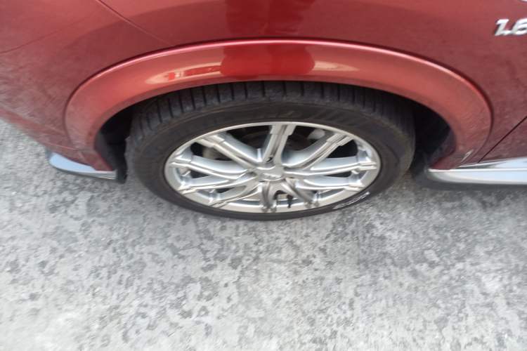 Used Infiniti ESQ 2014 1.6T Dynamic Edition Left Front Wheel Hub