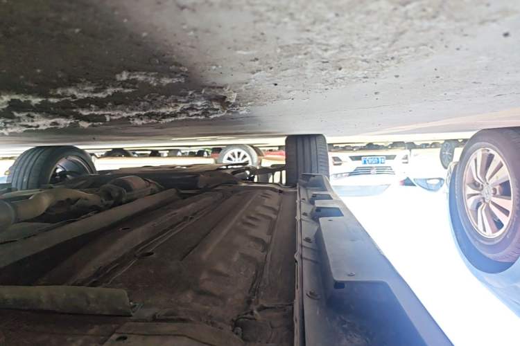 Used Infiniti ESQ 2014 1.6T Dynamic Edition Left Side Sill