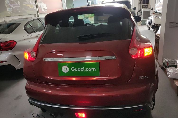 Used Infiniti ESQ 2014 1.6L Spontaneous Edition Rear