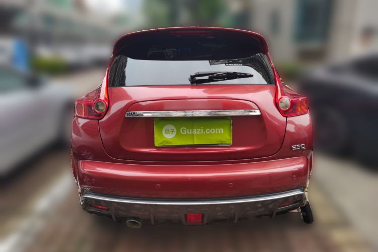 Used Infiniti ESQ 2014 1.6L Spontaneous Edition Rear