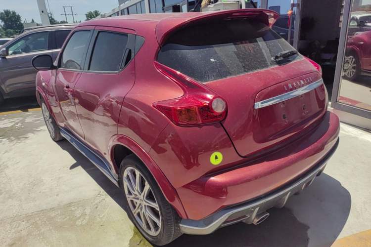 Used Infiniti ESQ 2014 1.6L Luxury Edition Rear Left 45 Deg