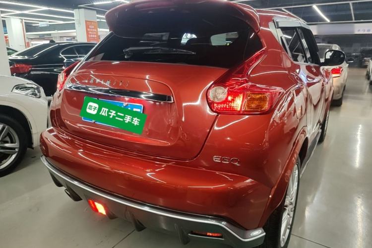 Used Infiniti ESQ 2014 1.6L Spontaneous Edition Rear Right 45 Deg