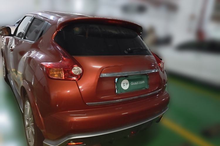 Used Infiniti ESQ 2014 1.6L Spontaneous Edition Rear
