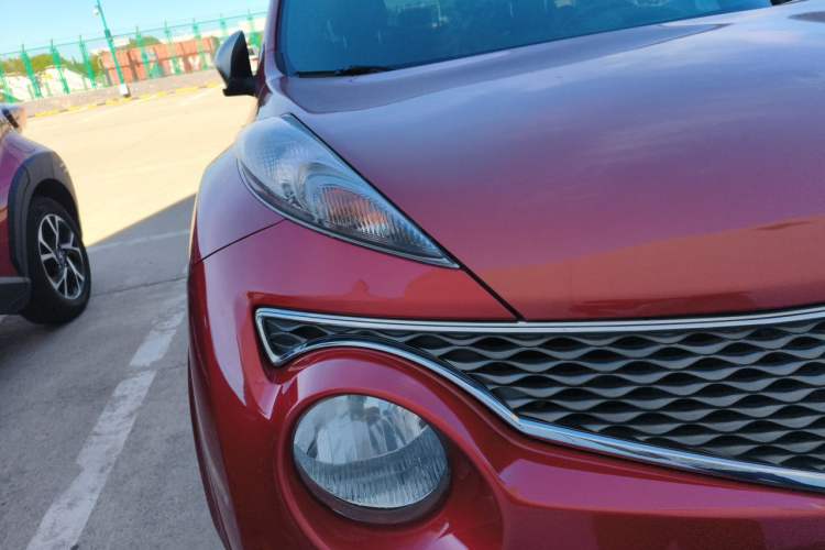 Used Infiniti ESQ 2014 1.6L Spontaneous Edition Right Front Headlight