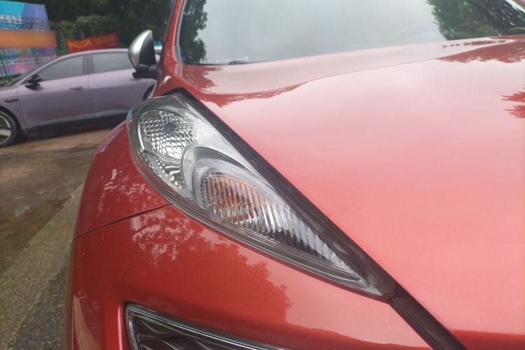 Used Infiniti ESQ 2014 1.6L Spontaneous Edition Right Front Headlight