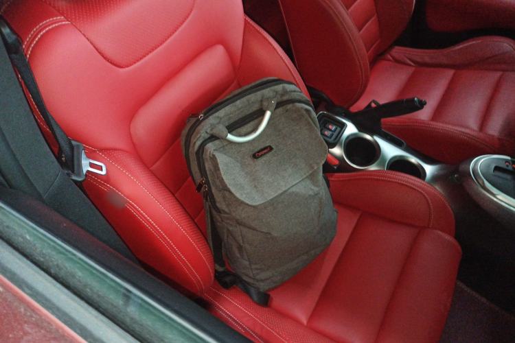 Used Infiniti ESQ 2014 1.6L Spontaneous Edition Right Front Seat