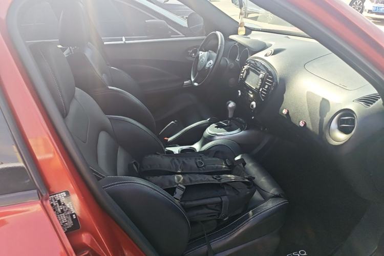 Used Infiniti ESQ 2014 1.6T Dynamic Edition Right Front Seat