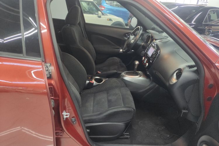 Used Infiniti ESQ 2014 1.6L Spontaneous Edition Right Front Seat