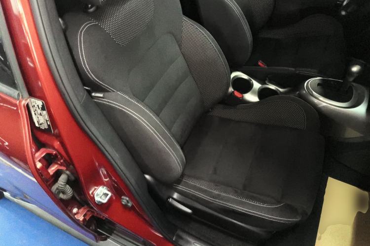 Used Infiniti ESQ 2014 1.6L Spontaneous Edition Right Front Seat
