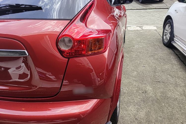 Used Infiniti ESQ 2014 1.6L Spontaneous Edition Right Rear Taillight