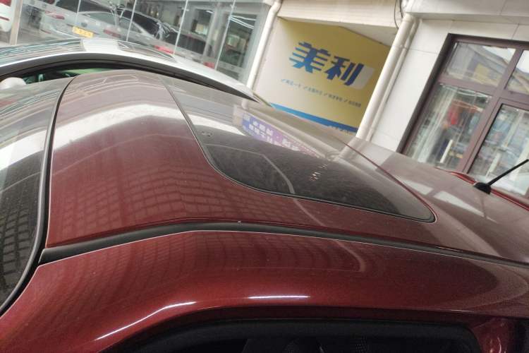 Used Infiniti ESQ 2014 1.6L Spontaneous Edition Roof