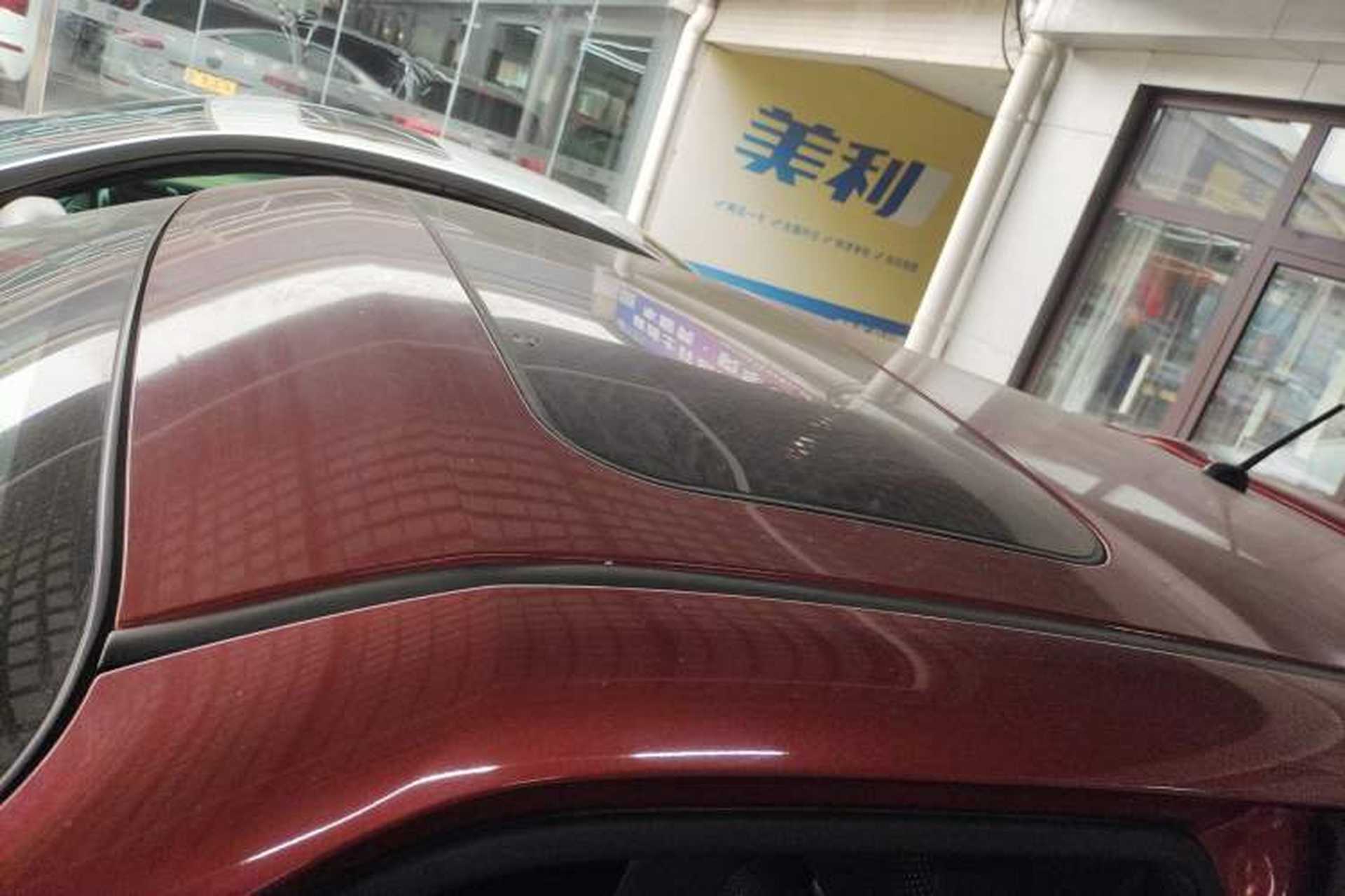 Used Infiniti ESQ 2014 1.6L Spontaneous Edition Roof