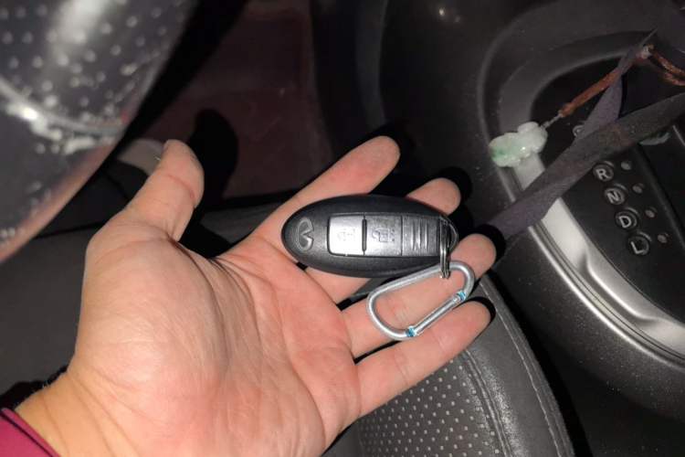 Used Infiniti ESQ 2014 1.6L Spontaneous Edition Vehicle Key