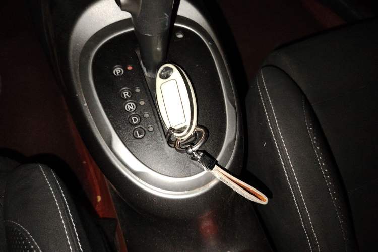 Used Infiniti ESQ 2014 1.6L Spontaneous Edition Vehicle Key