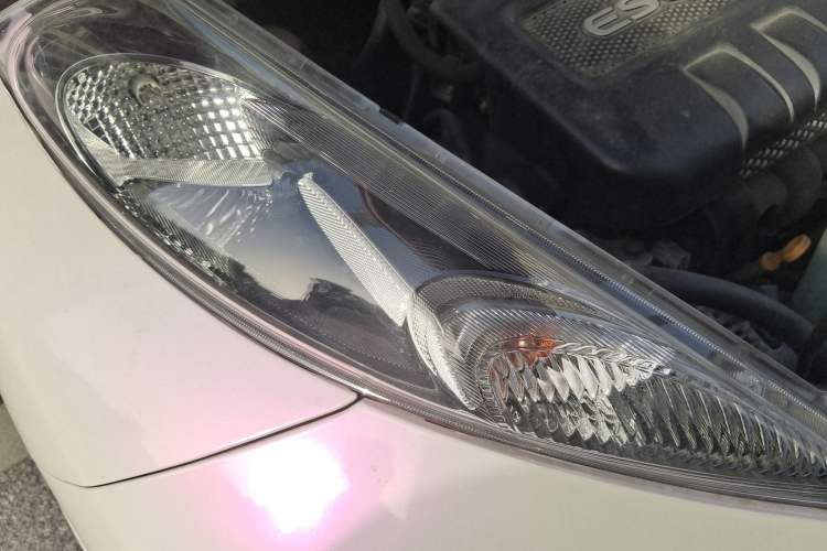 Used Infiniti ESQ 2014 1.6L Spontaneous Edition Right Front Headlight