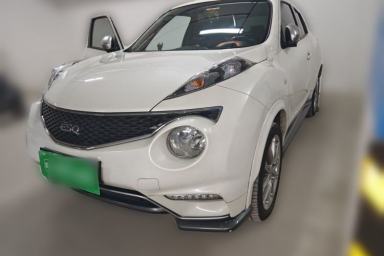 Used Infiniti ESQ 2014 1.6L Spontaneous Edition