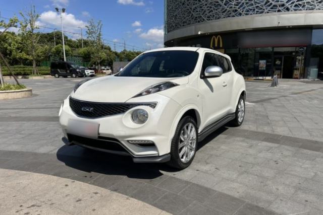 Used Infiniti ESQ 2014 1.6L Spontaneous Edition