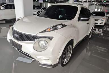 Used Infiniti ESQ 2014 1.6L Spontaneous Edition