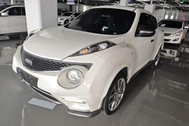 Used Infiniti ESQ 2014 1.6L Spontaneous Edition