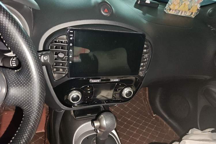 Used Infiniti ESQ 2014 1.6L Luxury Edition Audio And AC Panel