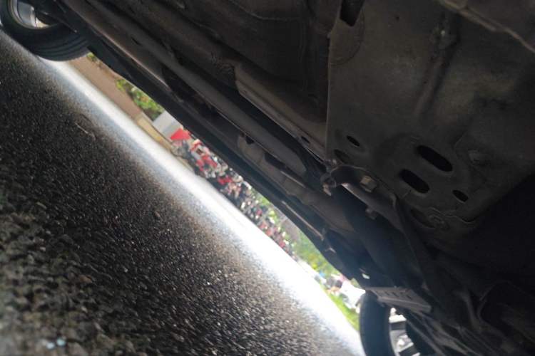 Used Infiniti ESQ 2014 1.6L Spontaneous Edition Chassis Front Right