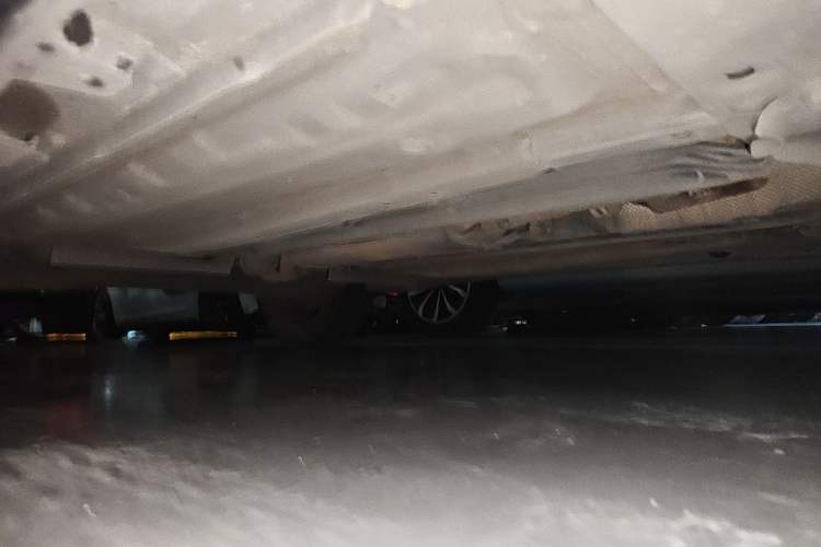 Used Infiniti ESQ 2014 1.6L Luxury Edition Chassis Front Right