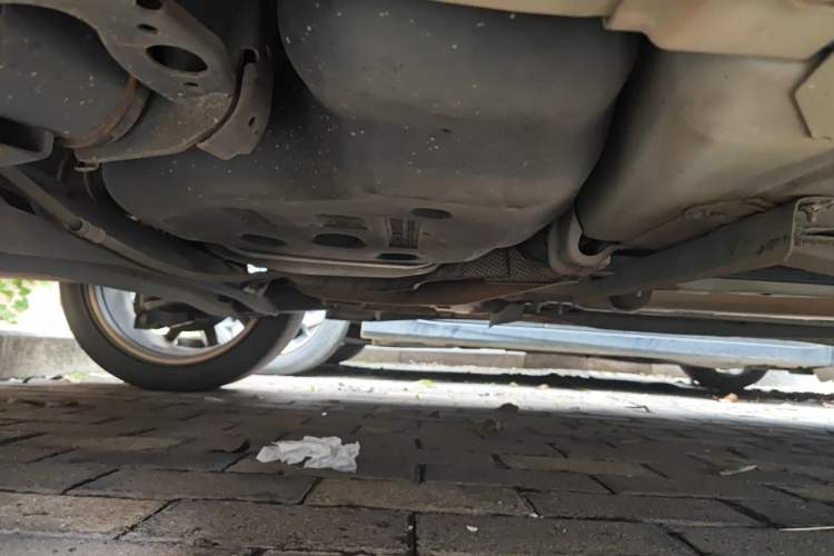 Used Infiniti ESQ 2014 1.6L Spontaneous Edition Chassis Rear