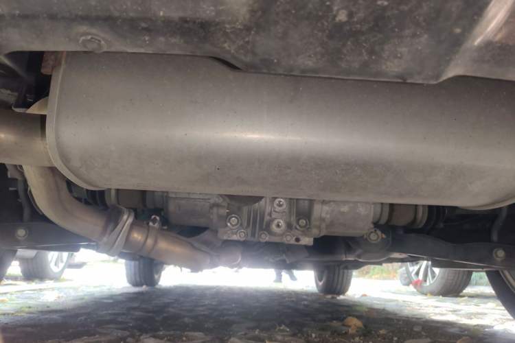 Used Infiniti ESQ 2014 1.6T Dynamic Edition Chassis Rear